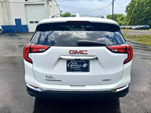 2021 GMC Terrain SLT