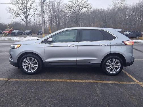 Silver 2024 Ford Edge Titanium
