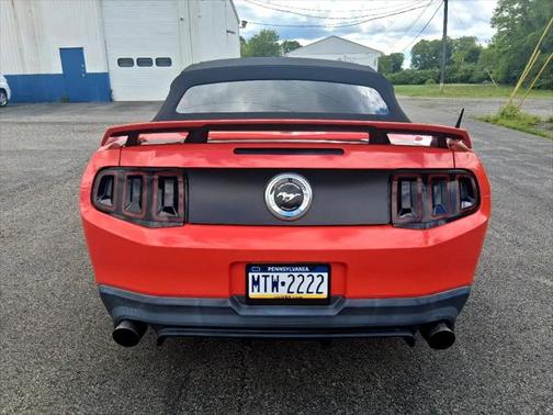 2011 Ford Mustang GT Premium