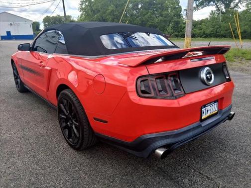 2011 Ford Mustang GT Premium