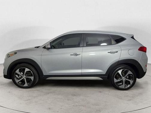 Molten Silver 2018 Hyundai TUCSON Limited