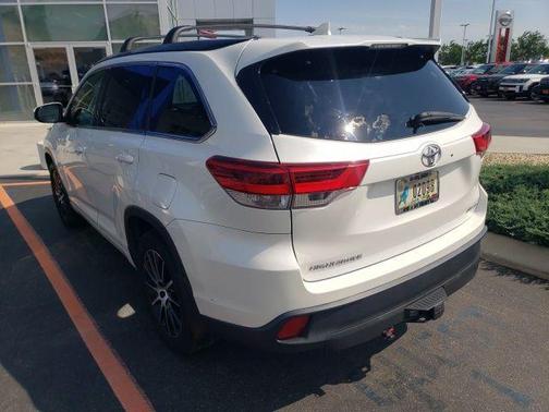 2018 Toyota Highlander SE