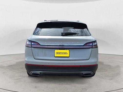 Pearl Metallic 2023 Lincoln Nautilus Reserve