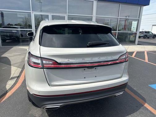 Pearl Metallic 2023 Lincoln Nautilus Reserve