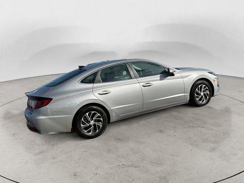 2023 Hyundai SONATA Hybrid Blue