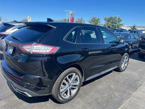 Shadow Black 2018 Ford Edge Sport