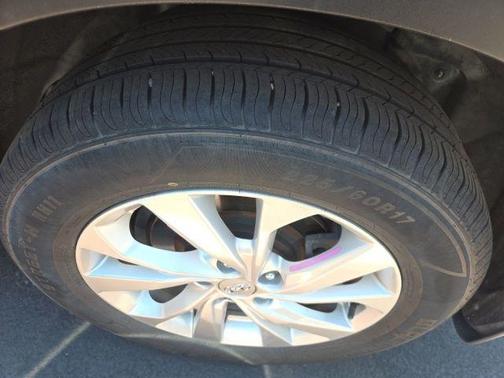 Cream White 2020 Hyundai TUCSON Value