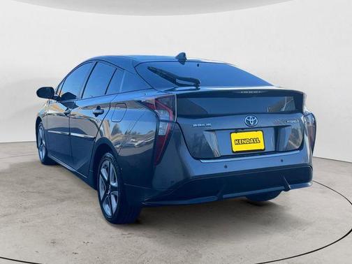 2017 Toyota Prius Four
