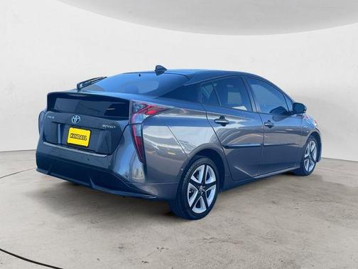 2017 Toyota Prius Four