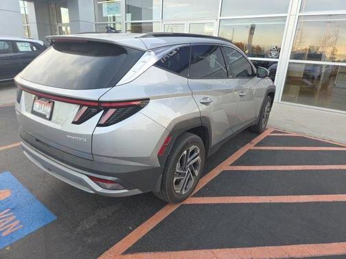 2025 Hyundai TUCSON Hybrid Limited