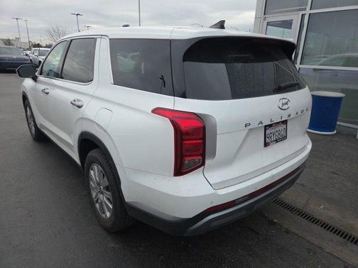 2025 Hyundai PALISADE SE