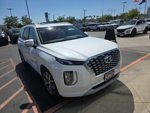 White 2021 Hyundai PALISADE Limited