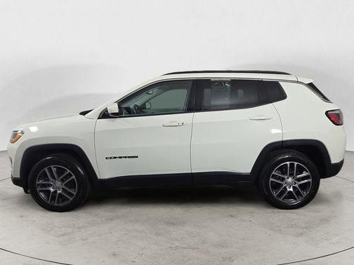 White Clearcoat 2019 Jeep Compass Latitude