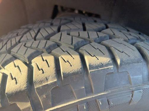 Pearl 2016 Chevrolet Tahoe LT