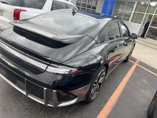 2023 Hyundai IONIQ 6 SEL