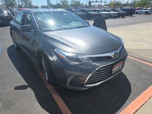 Magnetic Gray Metallic 2016 Toyota Avalon Limited