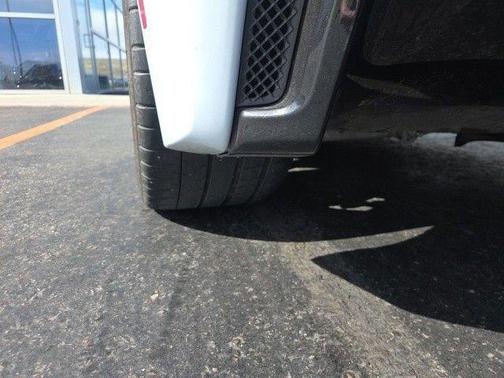 Ceramic White 2019 Chevrolet Corvette Stingray