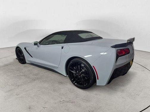 Ceramic White 2019 Chevrolet Corvette Stingray