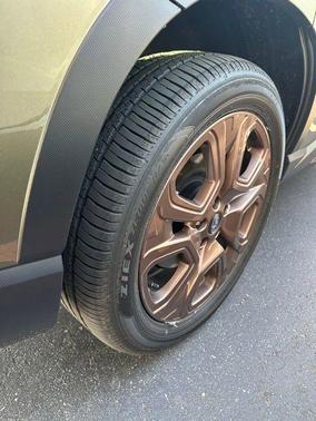 2025 Subaru Ascent Limited Bronze Edition