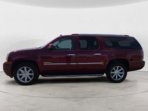 2011 GMC Yukon XL 1500 Denali
