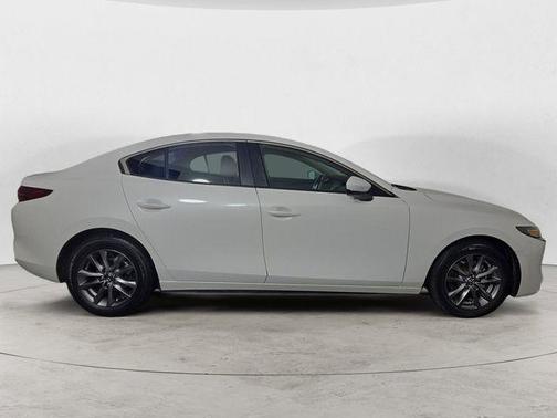 2021 Mazda Mazda3 2.5S FWD