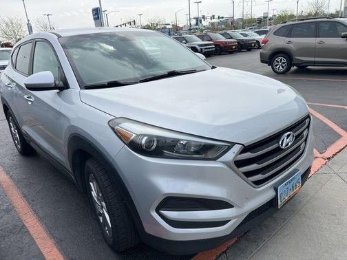 2018 Hyundai TUCSON SE
