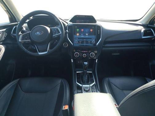 Ice Silver Metallic 2021 Subaru Forester Touring