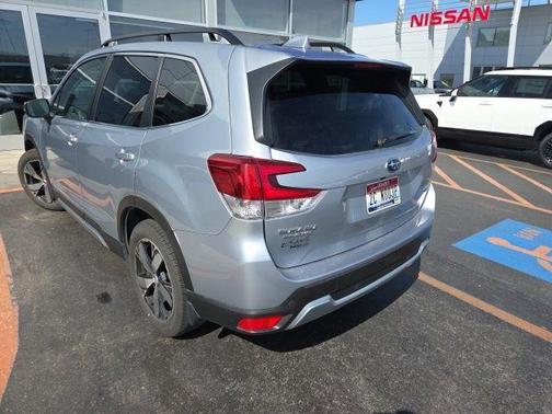 Ice Silver Metallic 2021 Subaru Forester Touring