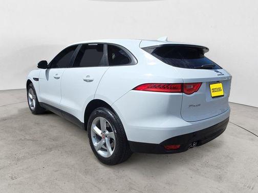 Polaris White 2017 Jaguar F-PACE 20d Premium