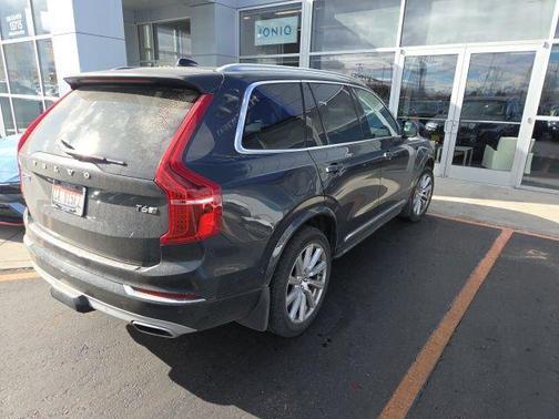 2017 Volvo XC90 T6 Inscription