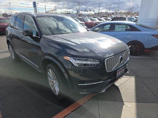 2017 Volvo XC90 T6 Inscription