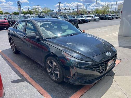 Phantom Black 2023 Hyundai ELANTRA SEL