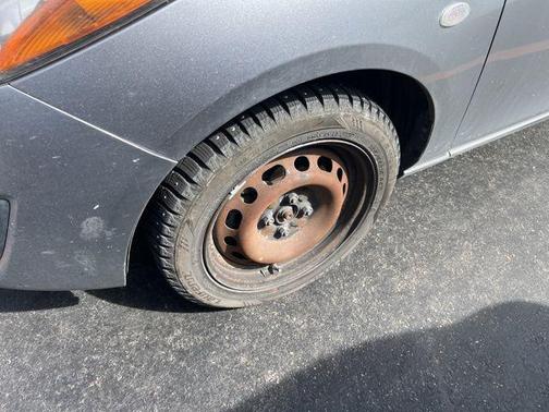 Liquid Silver Metallic 2012 Mazda Mazda2 Sport