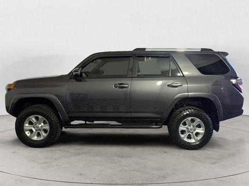 Magnetic Gray Metallic 2022 Toyota 4Runner SR5 Premium