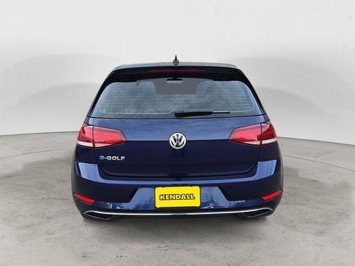 2019 Volkswagen e-Golf SE