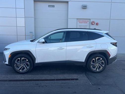 2025 Hyundai TUCSON Hybrid Limited