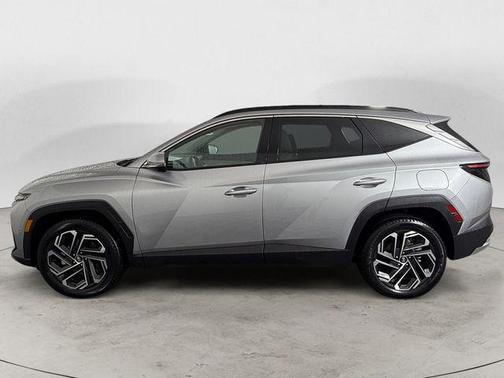 Shimmering Silver 2025 Hyundai TUCSON Limited