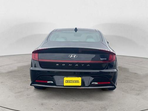 2023 Hyundai SONATA Hybrid Limited