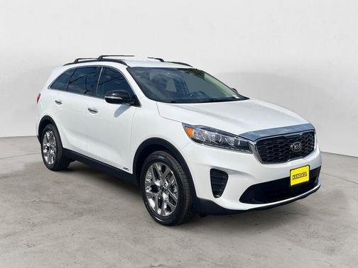 Snow White Pearl 2020 Kia Sorento S