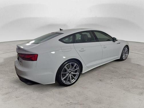 Arkona White 2025 Audi A5 Sportback 45 S line quattro Premium