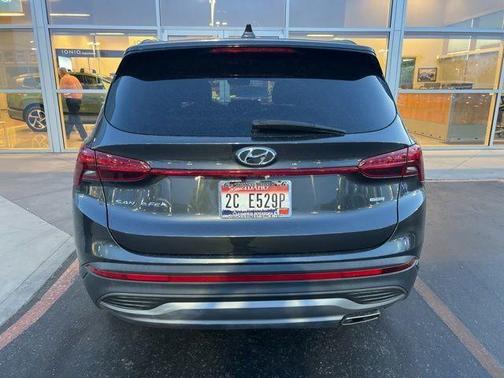 Gray 2022 Hyundai SANTA FE SE