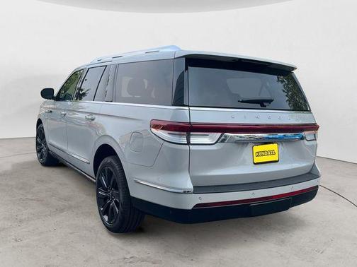 2024 Lincoln Navigator L Reserve