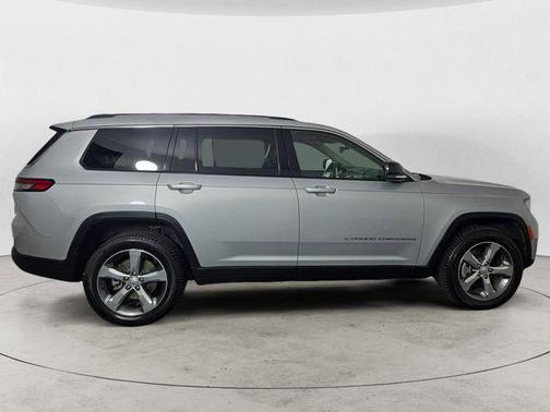 Silver Zynith 2022 Jeep Grand Cherokee L Limited