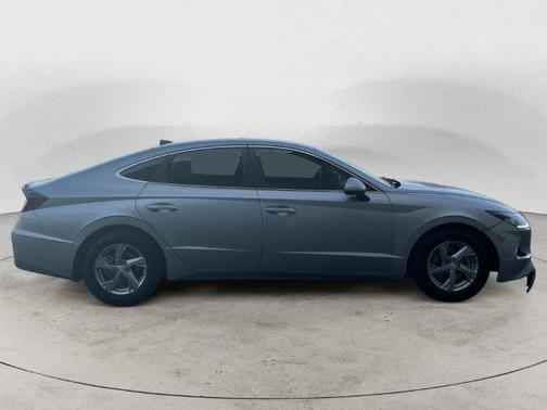 Shimmering Silver 2020 Hyundai SONATA SE