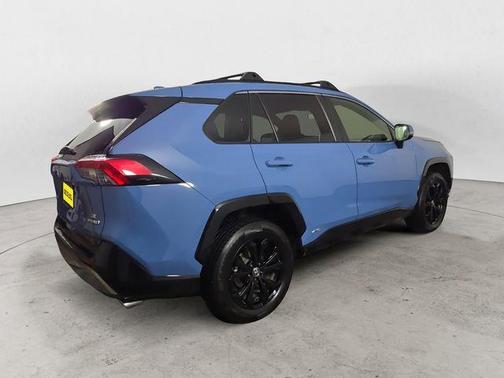 2024 Toyota RAV4 Hybrid SE