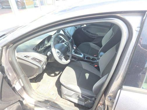 Sterling Gray Metallic 2013 Ford Focus SE