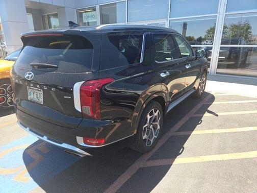 Black 2021 Hyundai PALISADE Calligraphy