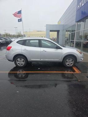 Brilliant Silver 2014 Nissan Rogue Select S
