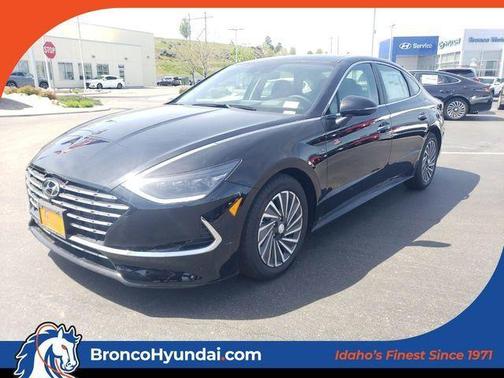 2023 Hyundai SONATA Hybrid Limited