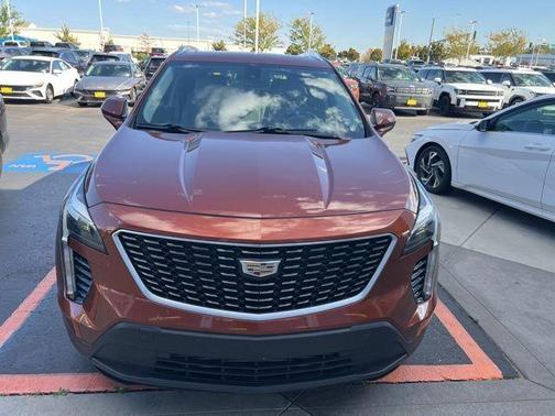 2019 Cadillac XT4 Luxury